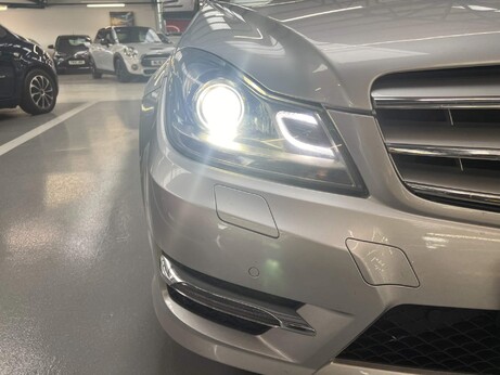 Mercedes-Benz C Class 2.1 C220 CDI BlueEfficiency AMG Sport Plus G-Tronic+ Euro 5 (s/s) 4dr 73