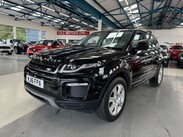 Land Rover Range Rover Evoque 2.0 eD4 SE Tech FWD Euro 6 (s/s) 5dr 7