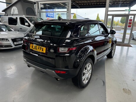 Land Rover Range Rover Evoque 2.0 eD4 SE Tech FWD Euro 6 (s/s) 5dr 6