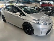 Toyota Prius 1.8 VVT-h CVT Euro 6 (s/s) 5dr 8