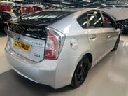 Toyota Prius 1.8 VVT-h CVT Euro 6 (s/s) 5dr 11