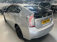 Toyota Prius 1.8 VVT-h CVT Euro 6 (s/s) 5dr 16