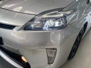 Toyota Prius 1.8 VVT-h CVT Euro 6 (s/s) 5dr 76