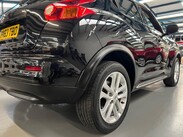 Nissan Juke 1.6 Acenta Euro 5 (s/s) 5dr 35