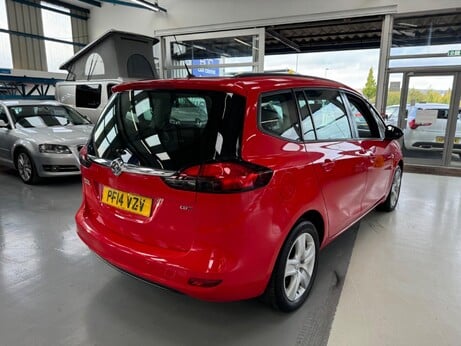 Vauxhall Zafira 2.0 CDTi Exclusiv Euro 5 5dr 8