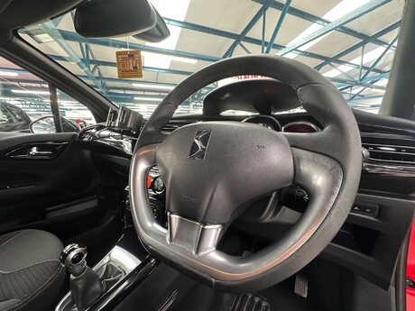 Citroen DS3 1.6 e-HDi Airdream DStyle Plus Euro 5 (s/s) 3dr 45