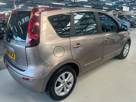 Nissan Note 1.6 16V Acenta Auto Euro 4 5dr 9