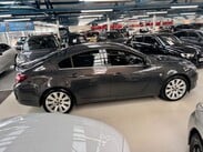 Vauxhall Insignia 2.0 CDTi SRi Auto Euro 5 5dr 6