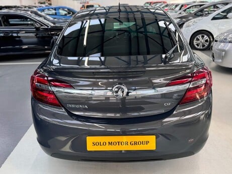 Vauxhall Insignia 2.0 CDTi SRi Auto Euro 5 5dr 5