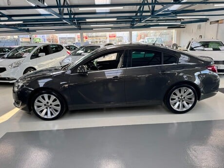 Vauxhall Insignia 2.0 CDTi SRi Auto Euro 5 5dr 14