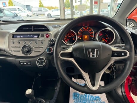 Honda Jazz 1.2 i-VTEC SE Euro 5 5dr 26