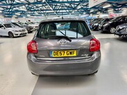 Toyota Auris 1.6 VVT-i TR 5dr 3