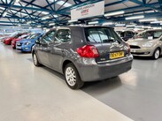 Toyota Auris 1.6 VVT-i TR 5dr 4