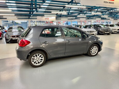 Toyota Auris 1.6 VVT-i TR 5dr 6