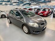 Toyota Auris 1.6 VVT-i TR 5dr 11