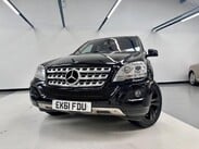 Mercedes-Benz M Class 3.0 ML300 CDI V6 BlueEfficiency Sport G-Tronic 4WD Euro 5 5dr 9