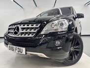 Mercedes-Benz M Class 3.0 ML300 CDI V6 BlueEfficiency Sport G-Tronic 4WD Euro 5 5dr 64