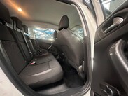 Peugeot 2008 1.2 PureTech Active Euro 6 5dr 37