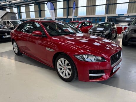 Jaguar XF 2.0d R-Sport Euro 6 (s/s) 4dr 17