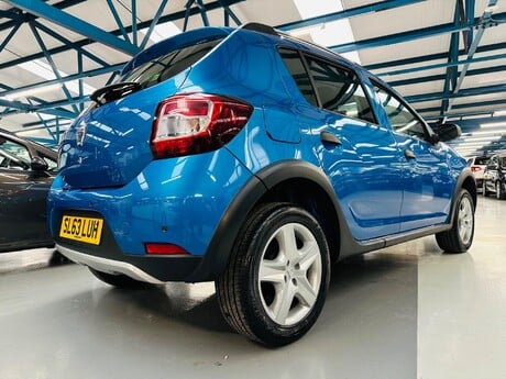 Dacia Sandero Stepway 0.9 TCe Laureate Euro 5 5dr 7