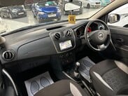 Dacia Sandero Stepway 0.9 TCe Laureate Euro 5 5dr 45