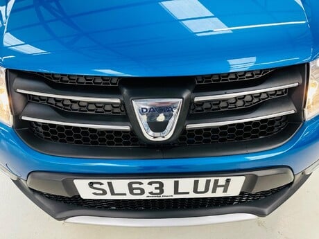 Dacia Sandero Stepway 0.9 TCe Laureate Euro 5 5dr 59