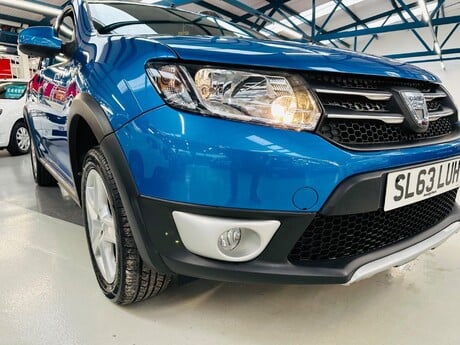 Dacia Sandero Stepway 0.9 TCe Laureate Euro 5 5dr 60