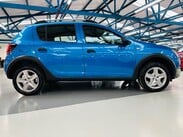 Dacia Sandero Stepway 0.9 TCe Laureate Euro 5 5dr 70