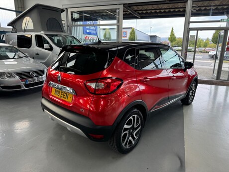 Renault Captur 1.5 dCi ENERGY Signature Euro 5 (s/s) 5dr 9