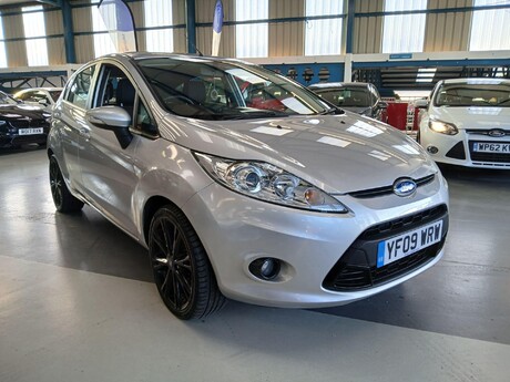 Ford Fiesta 1.4 Zetec 5dr 2