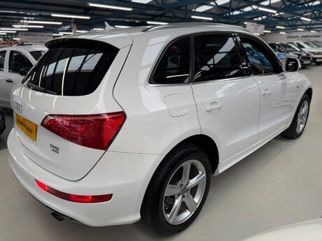 Audi Q5 2.0 TFSI S line S Tronic quattro Euro 5 5dr 14