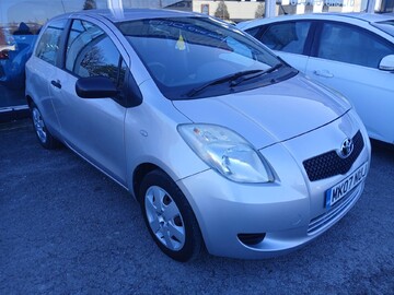 Toyota Yaris 1.0 VVT-i Ion 3dr