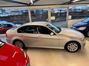 BMW 3 Series 2.0 320i SE Auto Euro 4 4dr 14