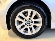 BMW 3 Series 2.0 320i SE Auto Euro 4 4dr 71