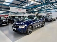 Volkswagen Tiguan 2.0 TDI SE Navigation DSG 4Motion Euro 6 (s/s) 5dr 1