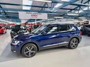 Volkswagen Tiguan 2.0 TDI SE Navigation DSG 4Motion Euro 6 (s/s) 5dr 4