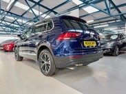 Volkswagen Tiguan 2.0 TDI SE Navigation DSG 4Motion Euro 6 (s/s) 5dr 8