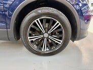 Volkswagen Tiguan 2.0 TDI SE Navigation DSG 4Motion Euro 6 (s/s) 5dr 28