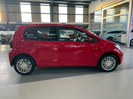 Volkswagen Up 1.0 BlueMotion Tech Move up! Euro 6 (s/s) 5dr 11