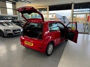 Volkswagen Up 1.0 BlueMotion Tech Move up! Euro 6 (s/s) 5dr 31