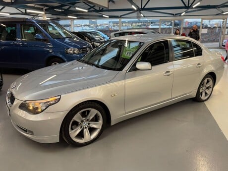 BMW 5 Series 2.0 520d SE Steptronic Euro 4 4dr 5