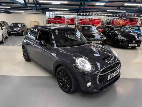 Mini Hatch 2.0 Cooper S Euro 6 (s/s) 3dr 20