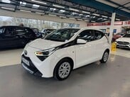 Toyota Aygo 1.0 VVT-i x-play Euro 6 5dr 13