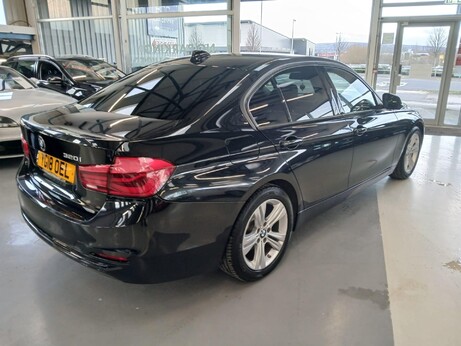 BMW 3 Series 2.0 320i Sport Auto Euro 6 (s/s) 4dr 1