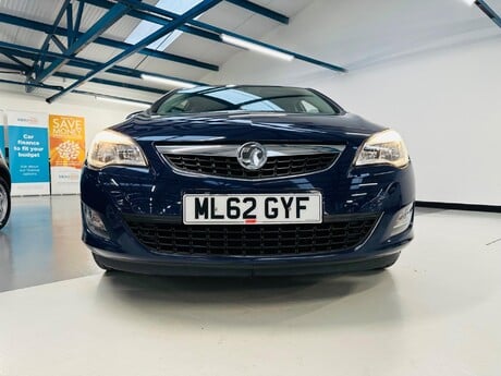 Vauxhall Astra 1.4 16v Tech Line Euro 5 5dr 53