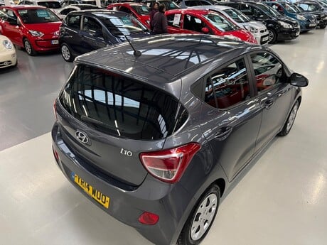 Hyundai i10 1.0 SE Euro 5 5dr 17