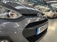 Hyundai i10 1.0 SE Euro 5 5dr 45