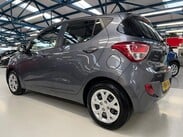 Hyundai i10 1.0 SE Euro 5 5dr 12