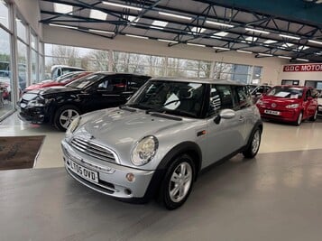 Mini Hatch 1.6 Cooper CVT Euro 4 3dr