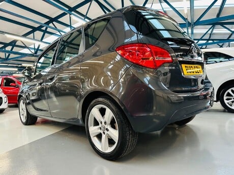 Vauxhall Meriva 1.4 16V Exclusiv Euro 5 5dr 9